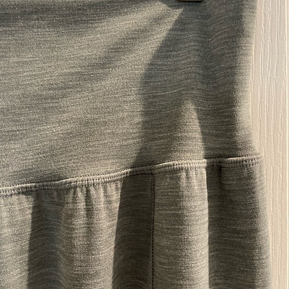 Athleta Salutation Jogger Size M - Picture 4 of 10